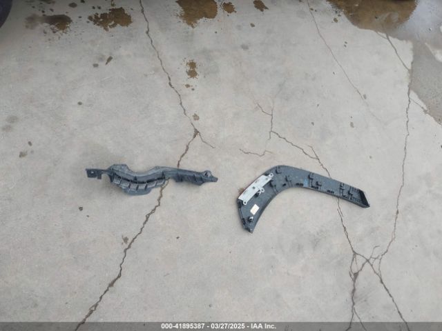 5NMJA3DE0SH455264 Hyundai TUCSON SE