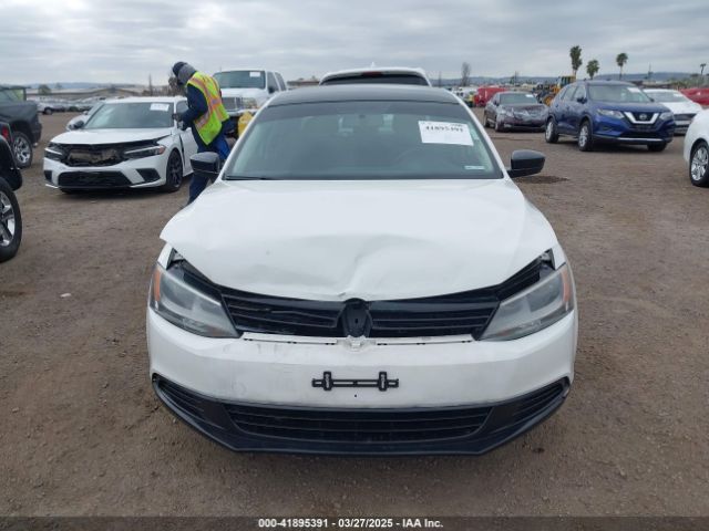 3VW2K7AJ6EM233000 Volkswagen Jetta