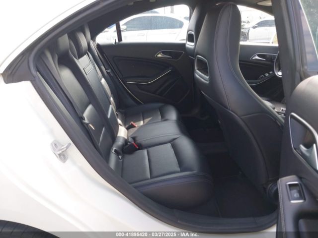 WDDSJ4GB3GN364209 Mercedes-Benz CLA 250 4MATIC