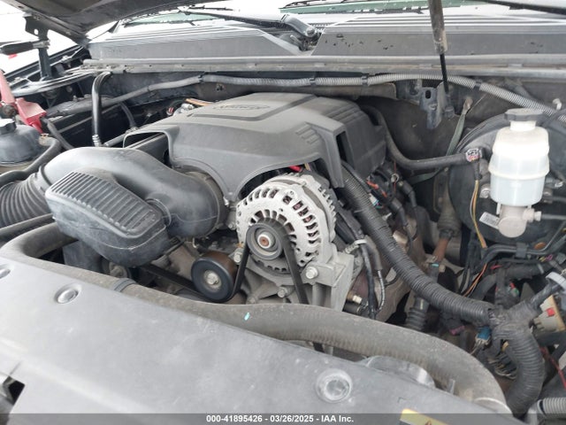 41895426 :رقم المزاد ، 1GKS2EEF2DR348109 vin ، 2013 Gmc Yukon Denali مزاد بيع