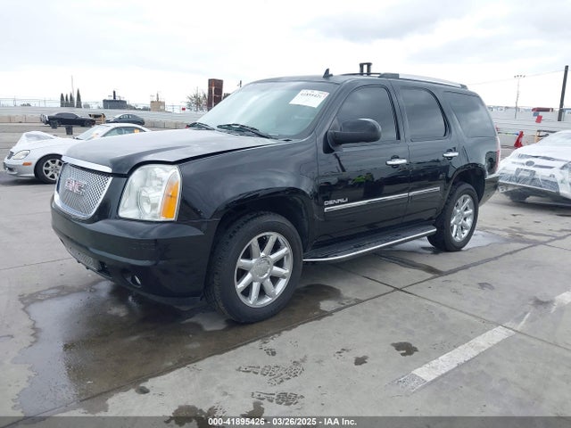 41895426 :رقم المزاد ، 1GKS2EEF2DR348109 vin ، 2013 Gmc Yukon Denali مزاد بيع