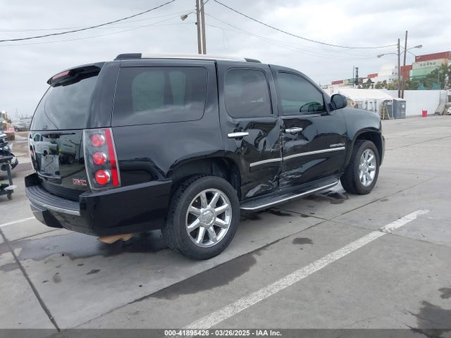 41895426 :رقم المزاد ، 1GKS2EEF2DR348109 vin ، 2013 Gmc Yukon Denali مزاد بيع