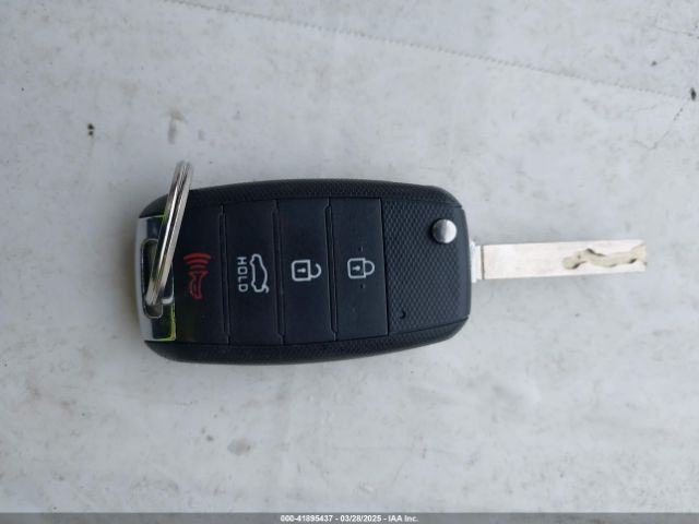 5XXGT4L39GG099347 KIA Optima Lx