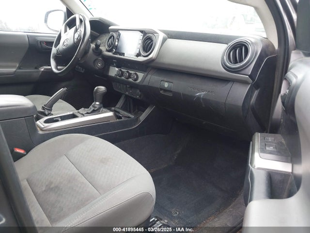 5TFAX5GN9LX185613 Toyota Tacoma Sr5