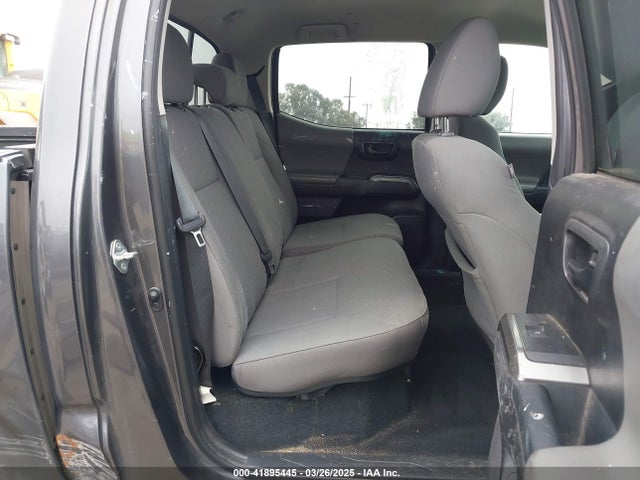 5TFAX5GN9LX185613 Toyota Tacoma Sr5