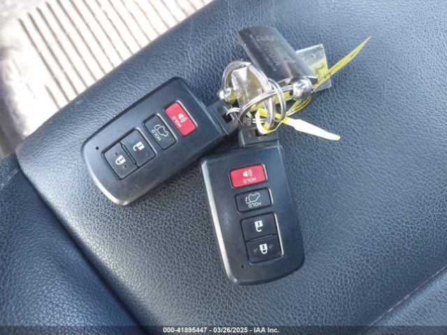 2T3JFREV1GW531628 Toyota RAV4 SE