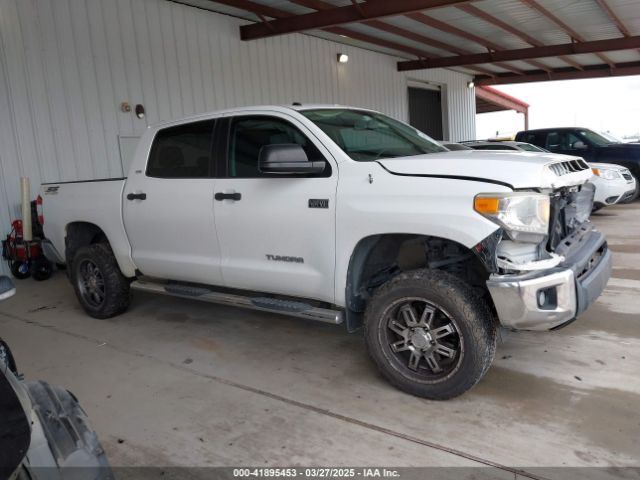 5TFDW5F15EX375328 Toyota Tundra Sr5 5.7l V8