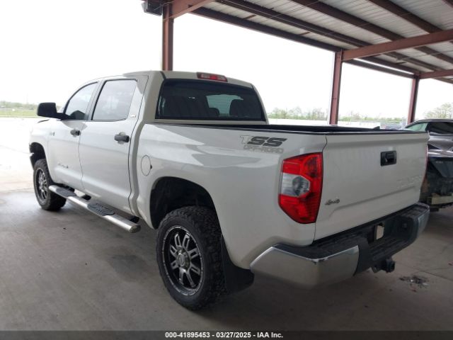 5TFDW5F15EX375328 Toyota Tundra Sr5 5.7l V8