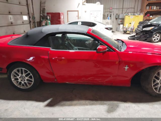 1ZVBP8EM9E5303736 Ford Mustang V6 Premium
