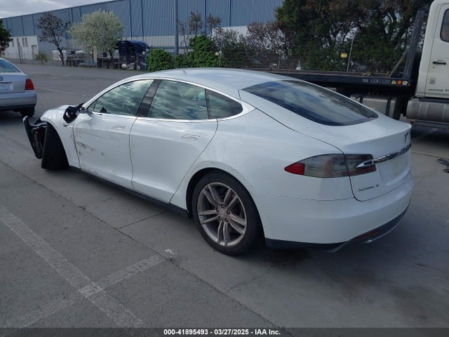 2013 TESLA MODEL S 5YJSA1CG2DFP20928 Photo 2