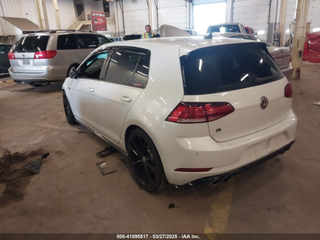 2019 VOLKSWAGEN GOLF R WVWVA7AU4KW219878 Photo 2
