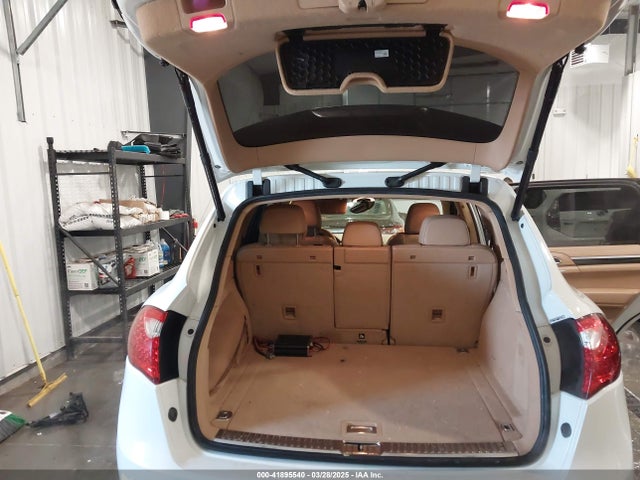 Porsche 2014 2014 WP1AE2A2XELA51009 Image 17