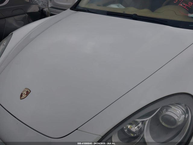 Porsche 2014 2014 WP1AE2A2XELA51009 Image 19