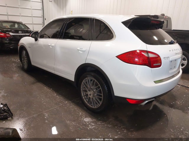 Porsche 2014 2014 WP1AE2A2XELA51009 Image 3