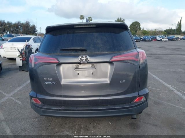 JTMZFREV3JJ731189 Toyota RAV4 LE