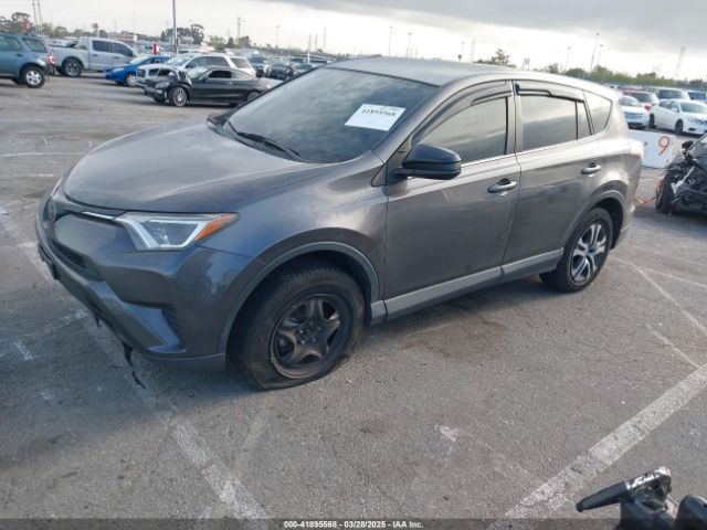 JTMZFREV3JJ731189 Toyota RAV4 LE