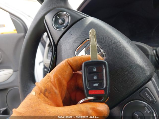 3CZRU6H34KG708581 Honda HR-V LX