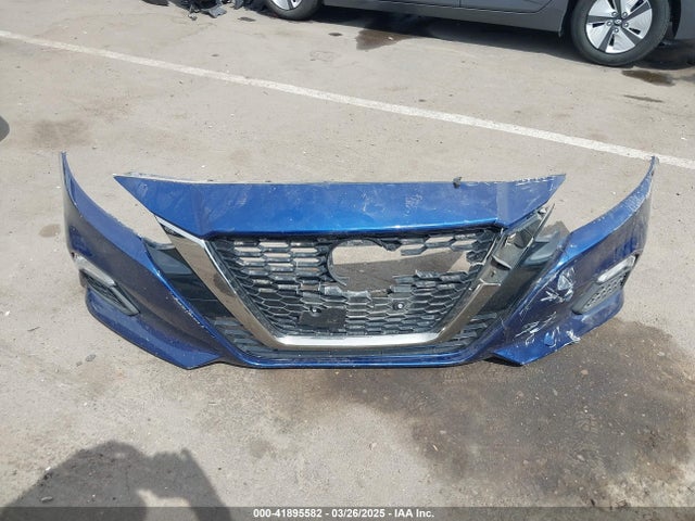 1N4AL4CVXKC226595 Nissan Altima 2.0 Sr