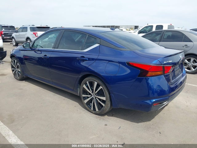1N4AL4CVXKC226595 Nissan Altima 2.0 Sr