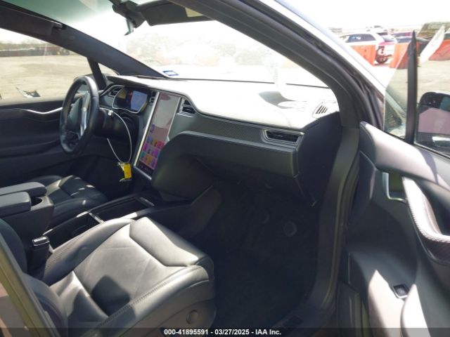 5YJXCBE22HF079194 Tesla Model X 100d/75d/90d