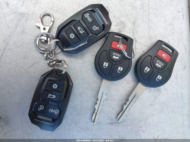 3N1CN7AP7KL858724 Nissan Versa 1.6 Sv