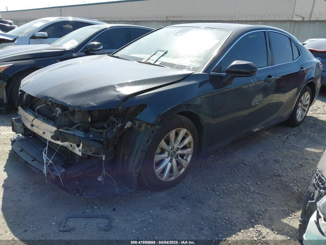 4T1B11HK4JU509323 Toyota CAMRY LE