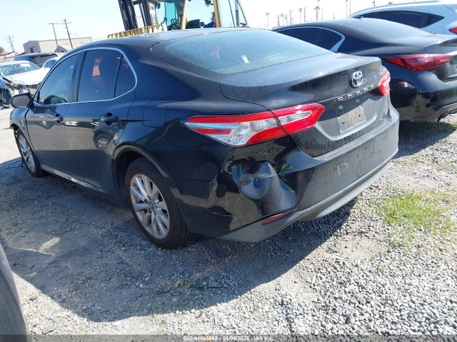 4T1B11HK4JU509323 Toyota CAMRY LE