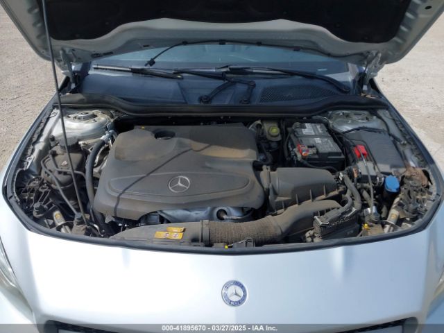 2014 MERCEDES-BENZ CLA 250 WDDSJ4EBXEN043087 Photo 9
