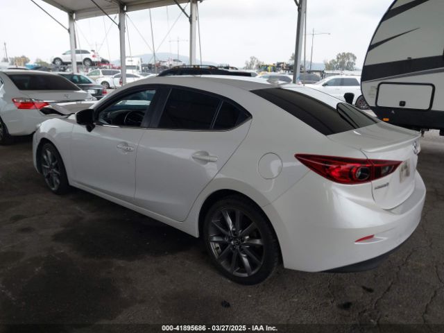 3MZBN1V38JM238516 Mazda Mazda3 Touring