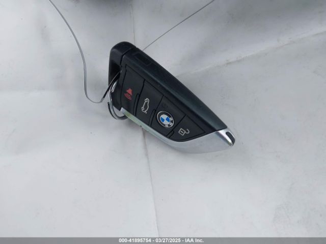 WBXHT3C32GP886084 BMW X1 Xdrive28i