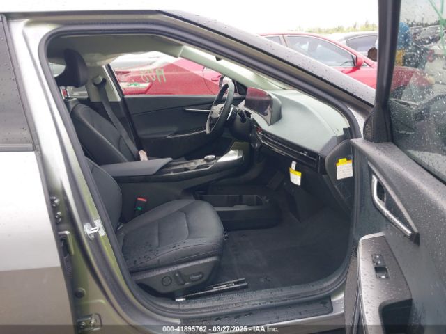KNDC34LA9R5217482 KIA Ev6 Wind