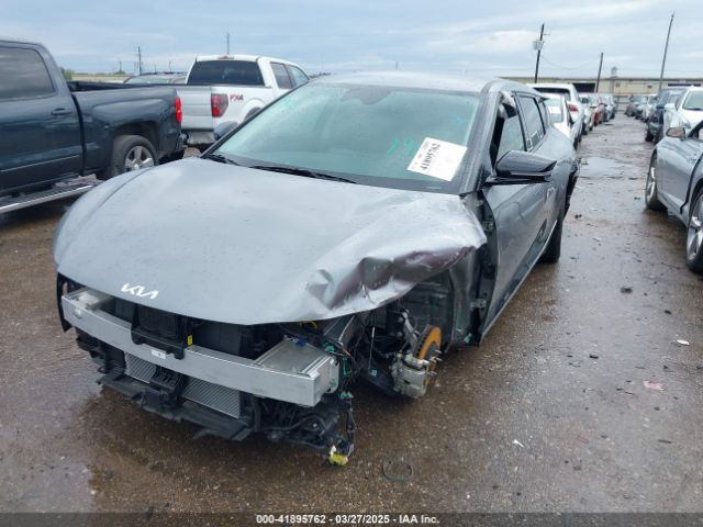 KNDC34LA9R5217482 KIA Ev6 Wind