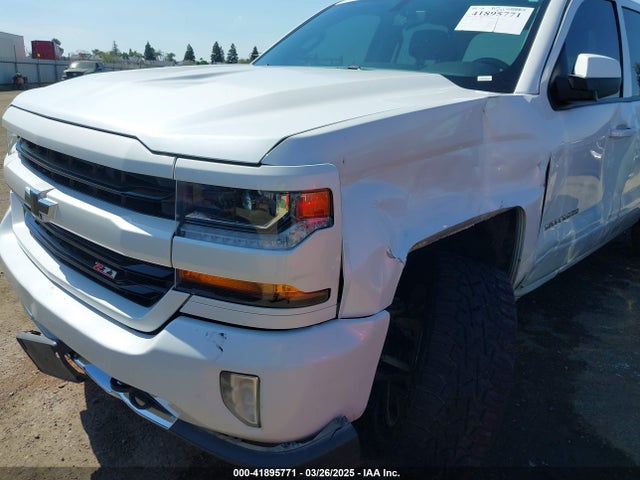 3GCUKREC4JG507631 Chevrolet Silverado 1500 2lt