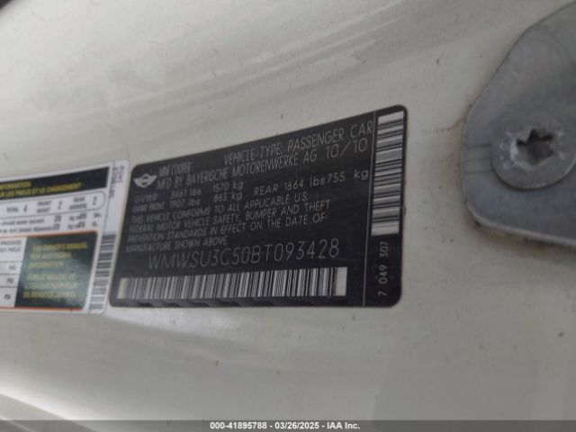 2011 MINI COOPER WMWSU3C50BT093428 Photo 8