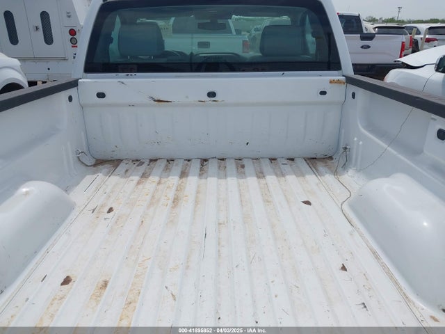 1GCNKNEC4JZ220206 Chevrolet Silverado 1500 Wt