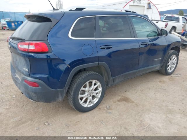 1C4PJMCXXJD532507 Jeep Cherokee Latitude 4x4