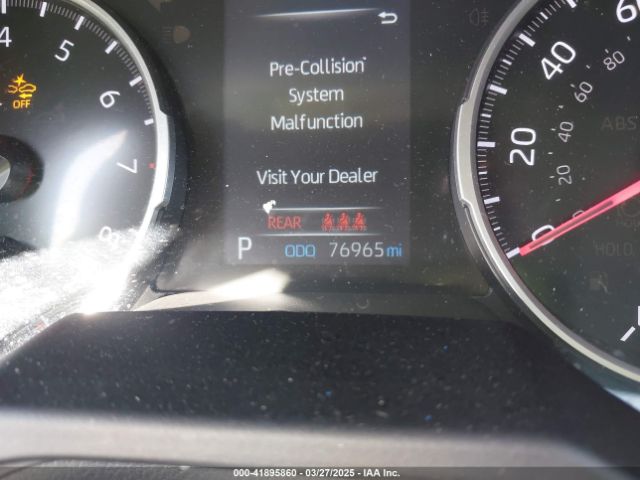 2T3F1RFV9NC276261 Toyota RAV4 LE
