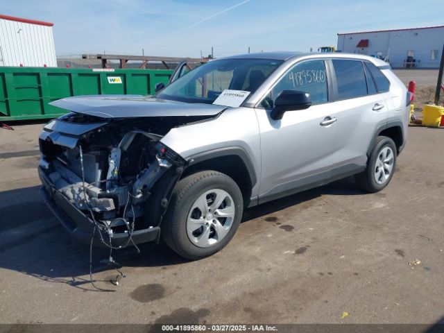 2T3F1RFV9NC276261 Toyota RAV4 LE
