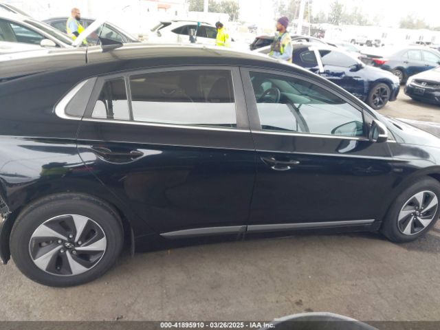 KMHC75LC5JU072068 Hyundai Ioniq Hybrid Sel