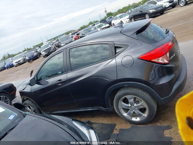 3CZRU5H3XJG706214 Honda HR-V LX