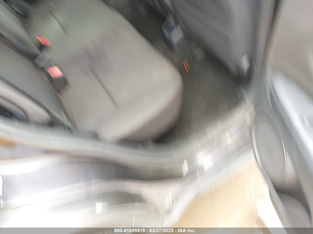 3CZRU5H3XJG706214 Honda HR-V LX