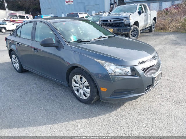 41895930 :رقم المزاد ، 1G1PB5SHXD7228747 vin ، 2013 Chevrolet Cruze Ls Manual مزاد بيع