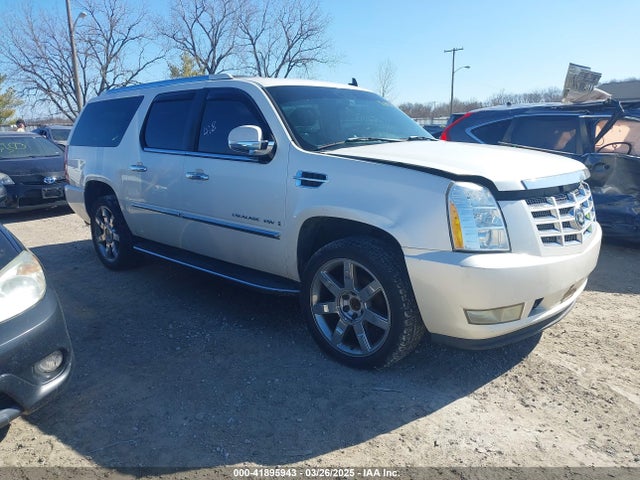 2007 CADILLAC ESCALADE ESV 1GYFK668X7R327901 Photo 0