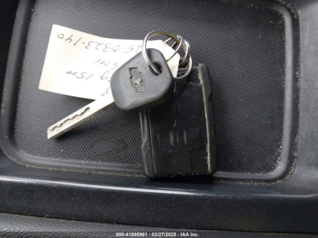 3GCUKREC4JG186061 Chevrolet Silverado 1500 2lt
