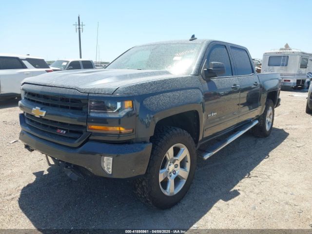 3GCUKREC4JG186061 Chevrolet Silverado 1500 2lt