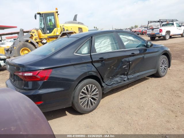 2021 VOLKSWAGEN JETTA 3VWC57BU6MM101390 Photo 3