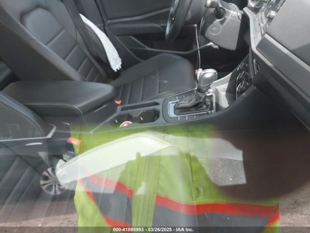 2021 VOLKSWAGEN JETTA 3VWC57BU6MM101390 Photo 4