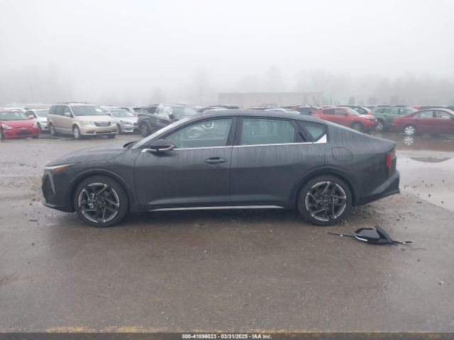 3KPFW4DE7SE043749 KIA K4 Gt-line