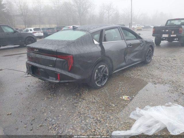 3KPFW4DE7SE043749 KIA K4 Gt-line