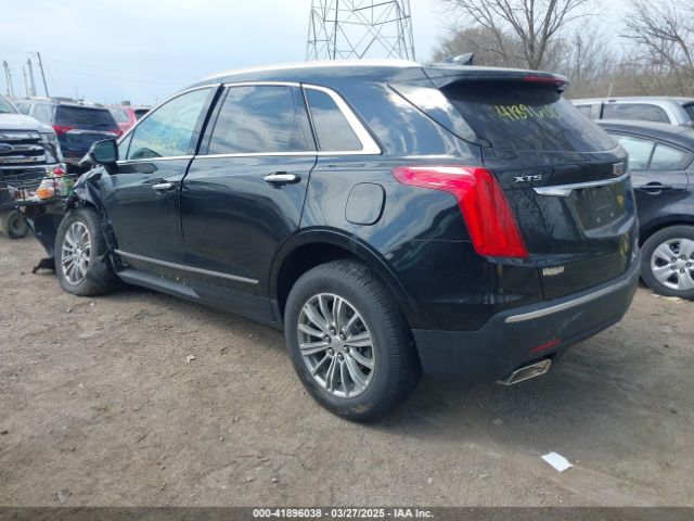 2017 CADILLAC XT5 1GYKNBRS5HZ277786 Photo 2